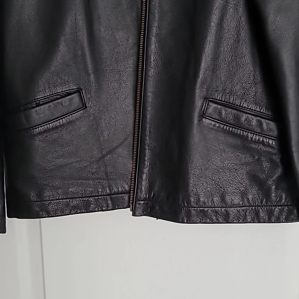 Girl's Black Copper Key Genuine Leather Jacket Size 14/16 - Picture 2 of 10